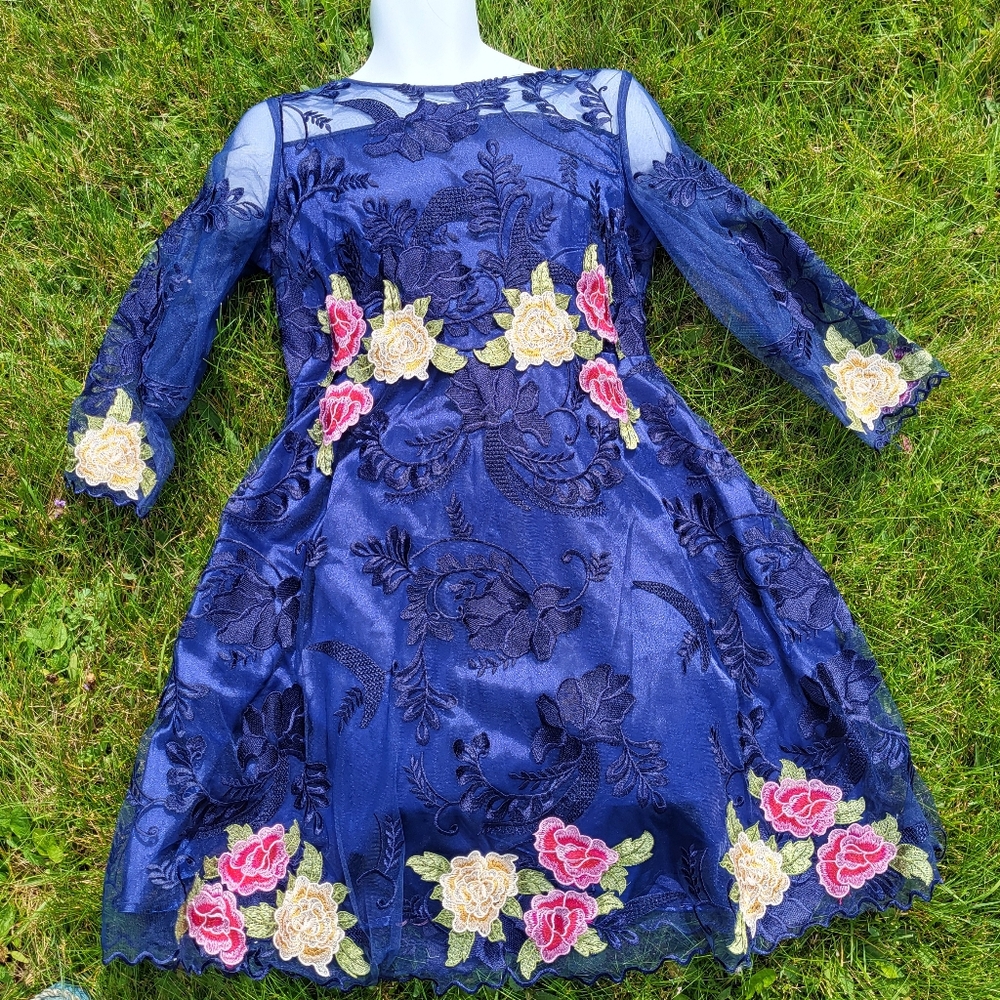 "Floral + Pretty" Vintage Navy Blue Mini Dress with Embroidery